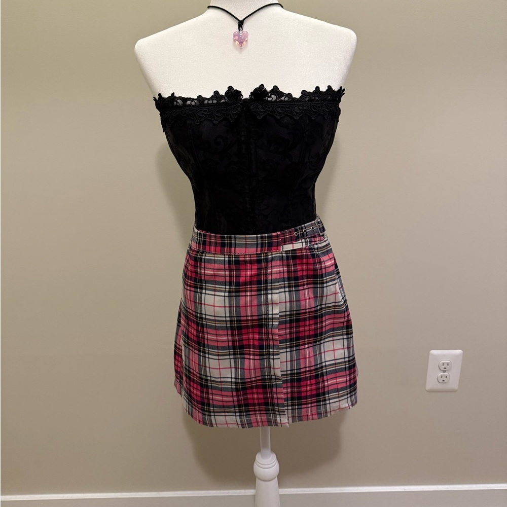 brandy melville pink and black plaid wrap skirt. size S